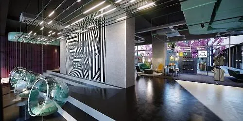 The Social Hub Otel 4*