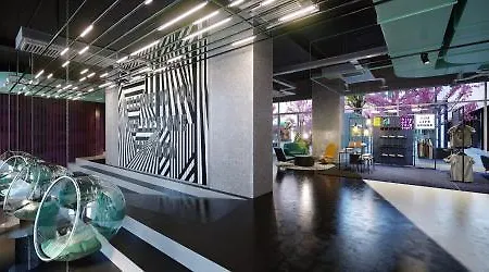 The Social Hub Hotel 4*