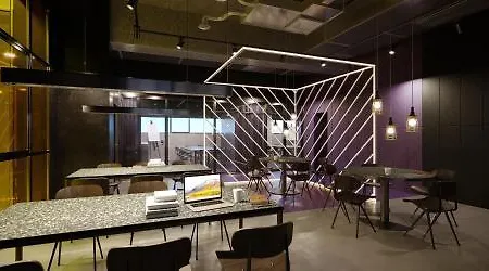 Hotel The Social Hub Bologna
