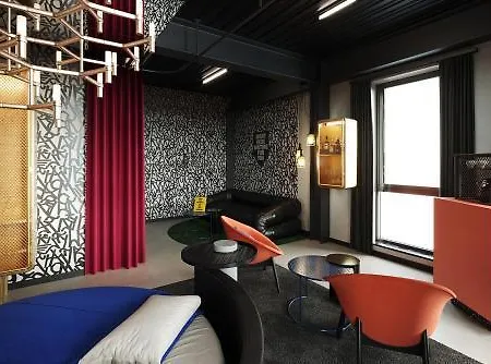 The Social Hub 4* Bologna