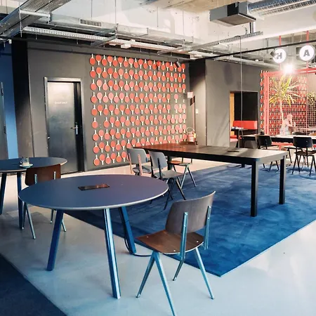 The Social Hub Hotel Bologna