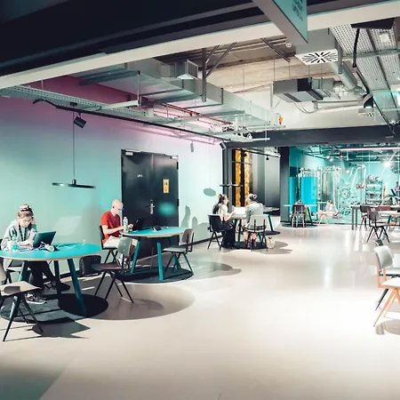 The Social Hub 4* Bologna