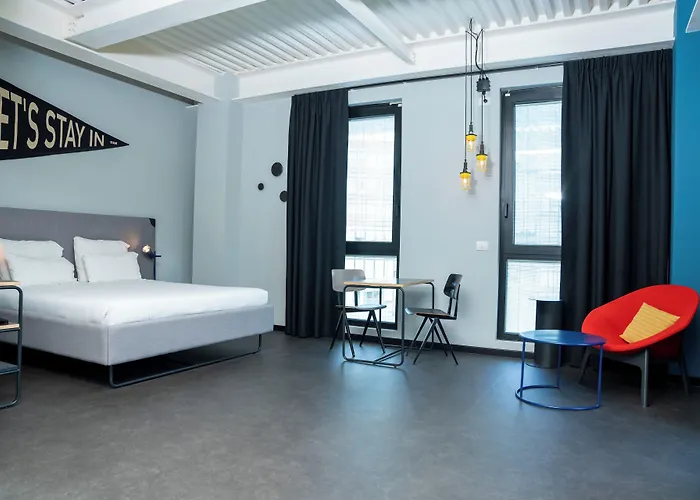 The Social Hub Hotel Bologna